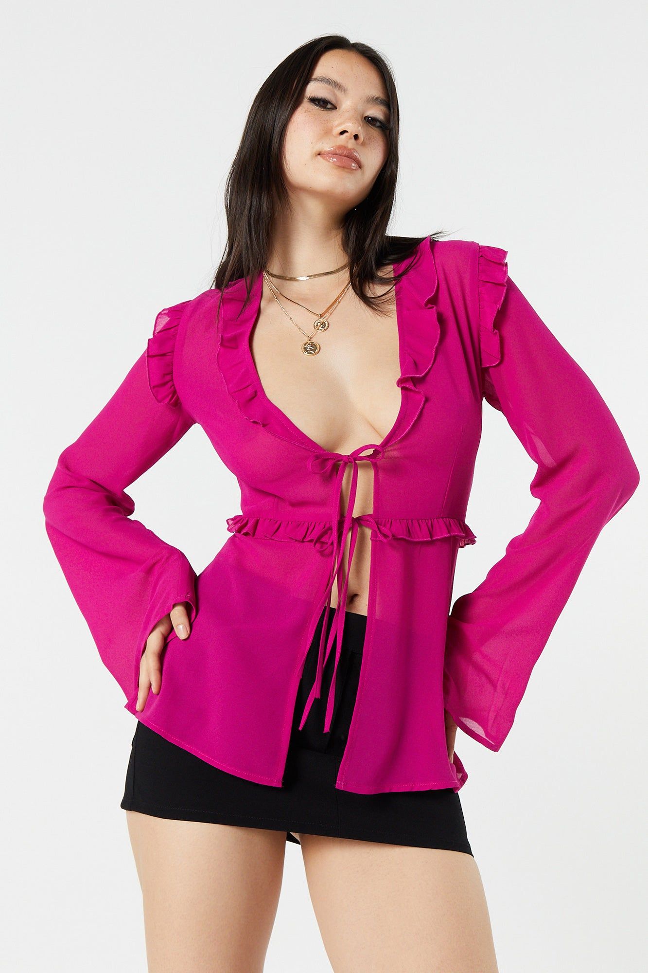 Haut en filet avec volants et attache à l'avant sold by Urban Planet