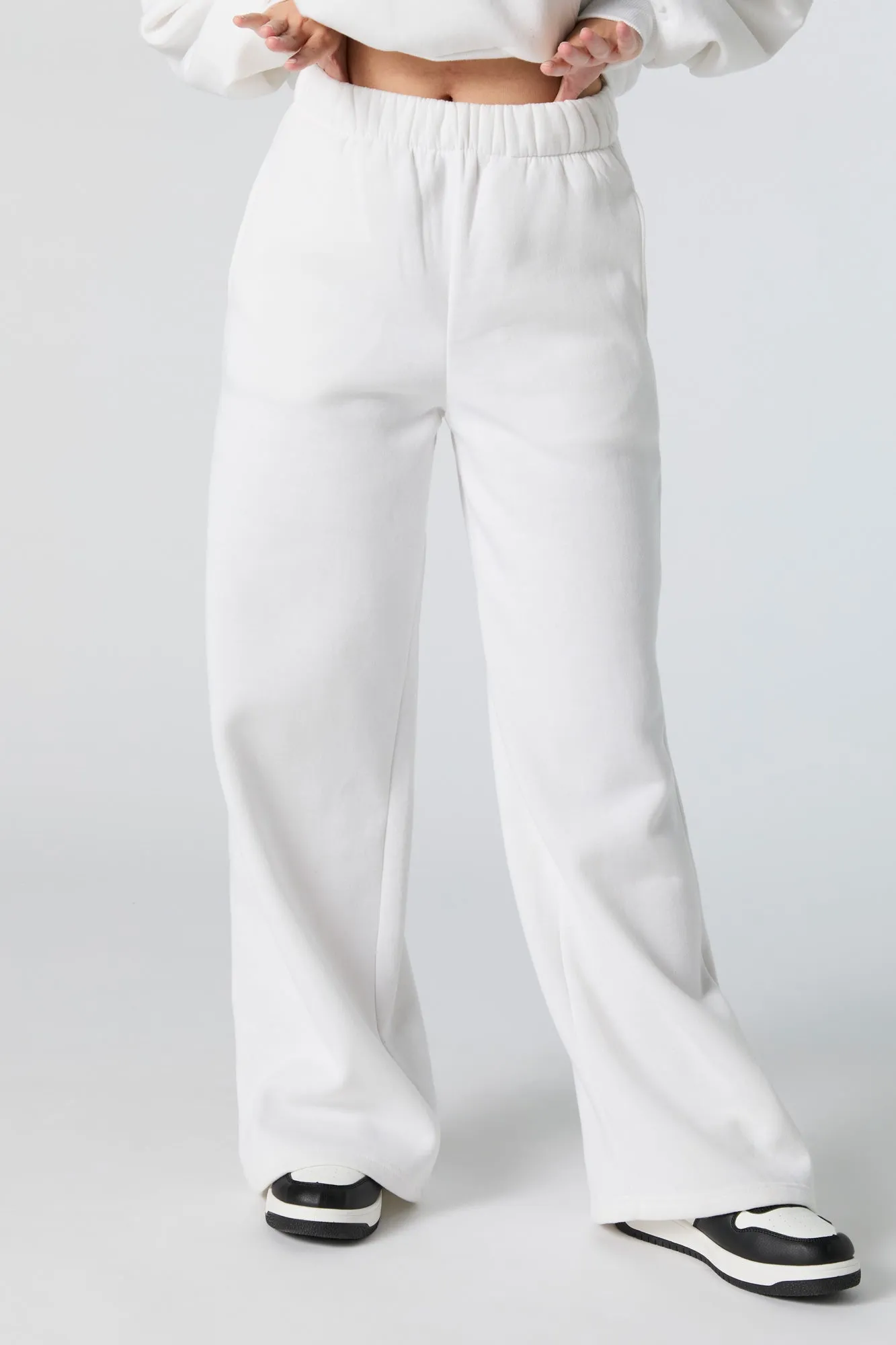 Everyday Fleece Wide Leg Sweatpant sold by Urban Planet product image thumbnail 2