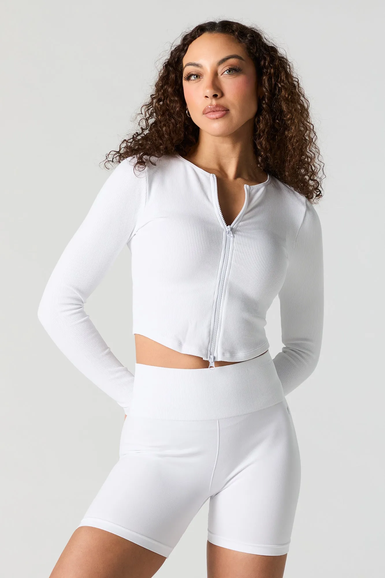 Short de cycliste cintré au dos sans couture sold by Urban Planet