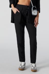 Pantalon à taille haute roulée sold by Urban Planet