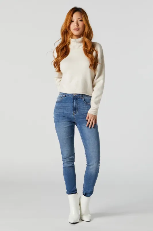 Jean Miami délavé moyen à taille haute sold by Urban Planet