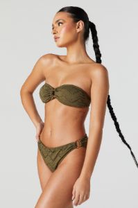 Bandeau de bikini à oeillets sold by Urban Planet