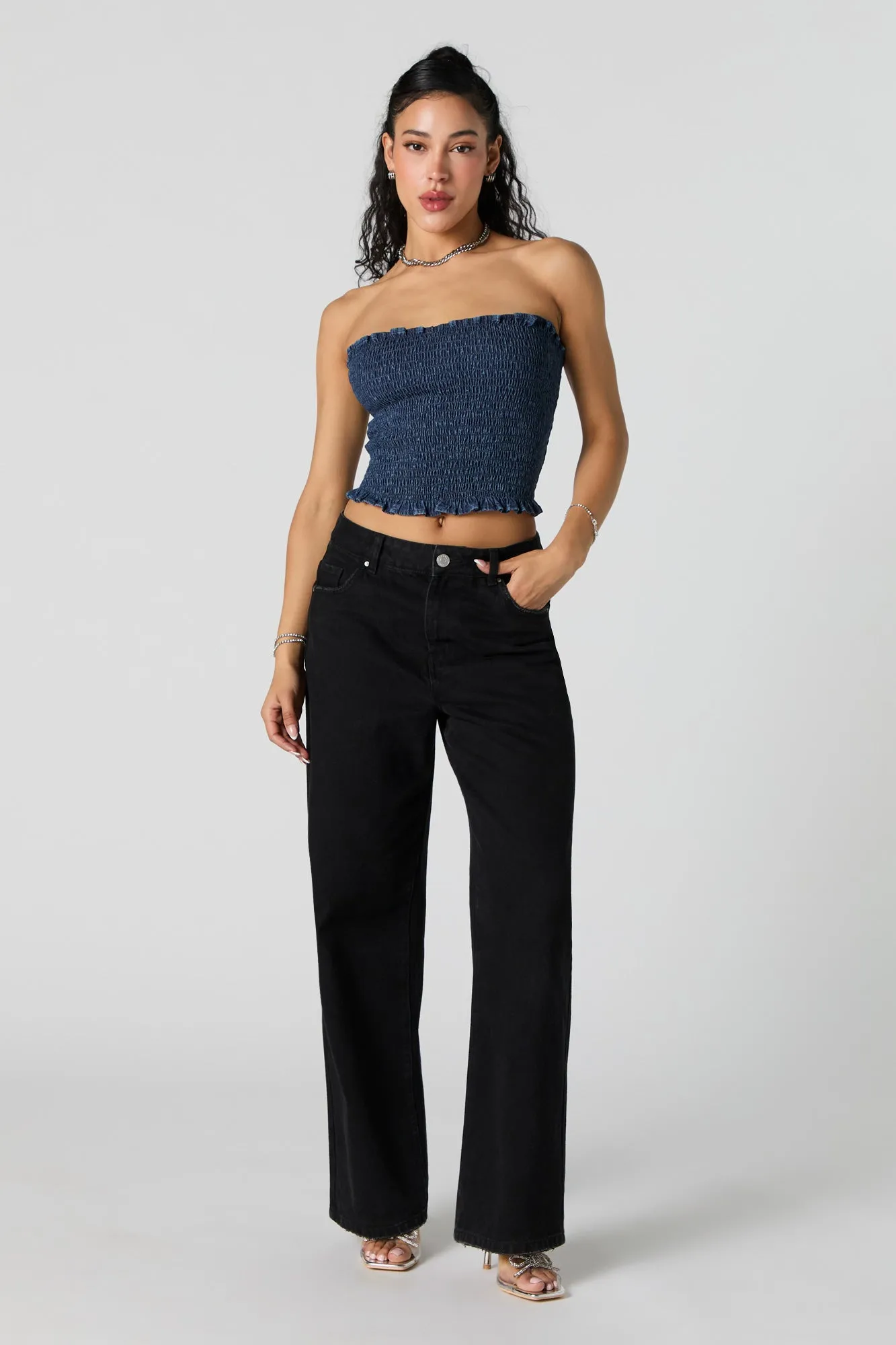 Haut tubulaire smocké en denim sold by Urban Planet product image thumbnail 3
