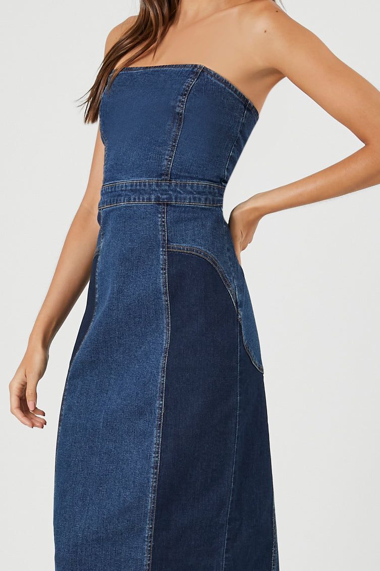Robe midi sans bretelles en denim sold by Urban Planet product image thumbnail 5