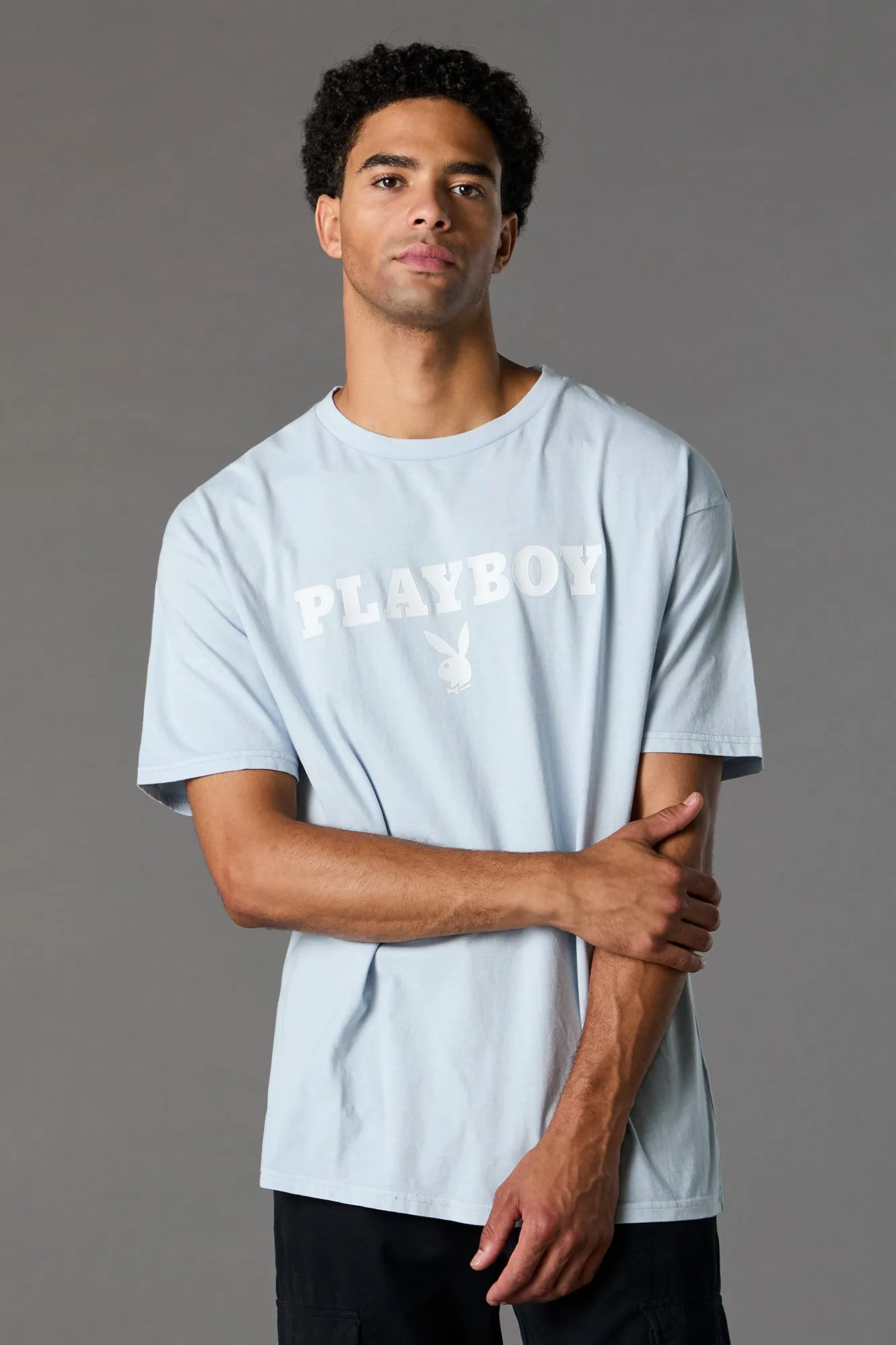 T-shirt bleu à imprimé Playboy sold by Urban Planet