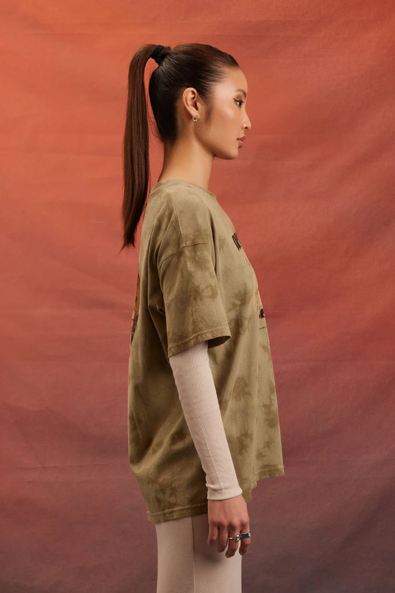 T-shirt noué-teint à imprimé Rebel Moon sold by Urban Planet product image thumbnail 2