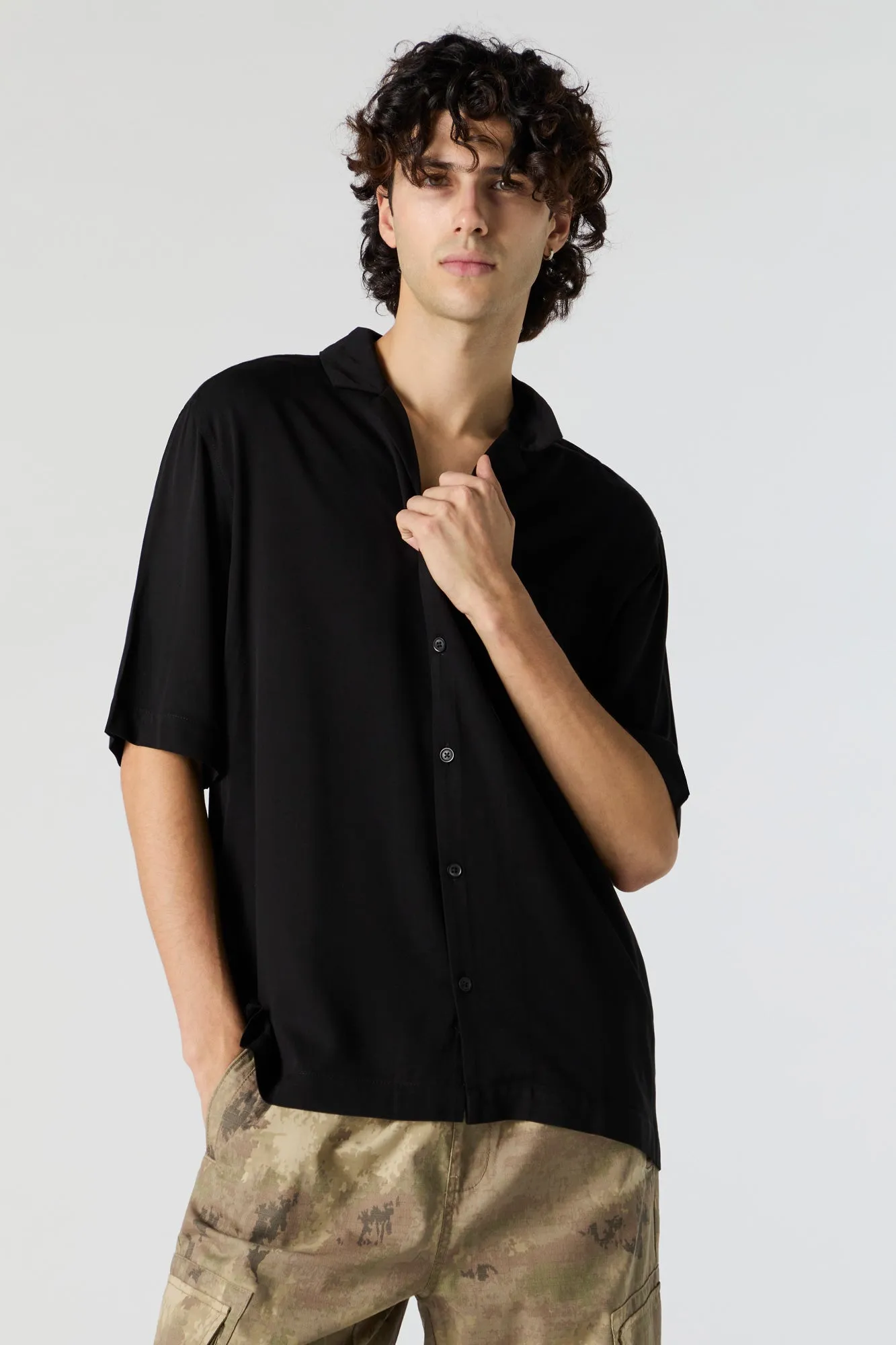 Haut boutonné uni sold by Urban Planet product image thumbnail 4