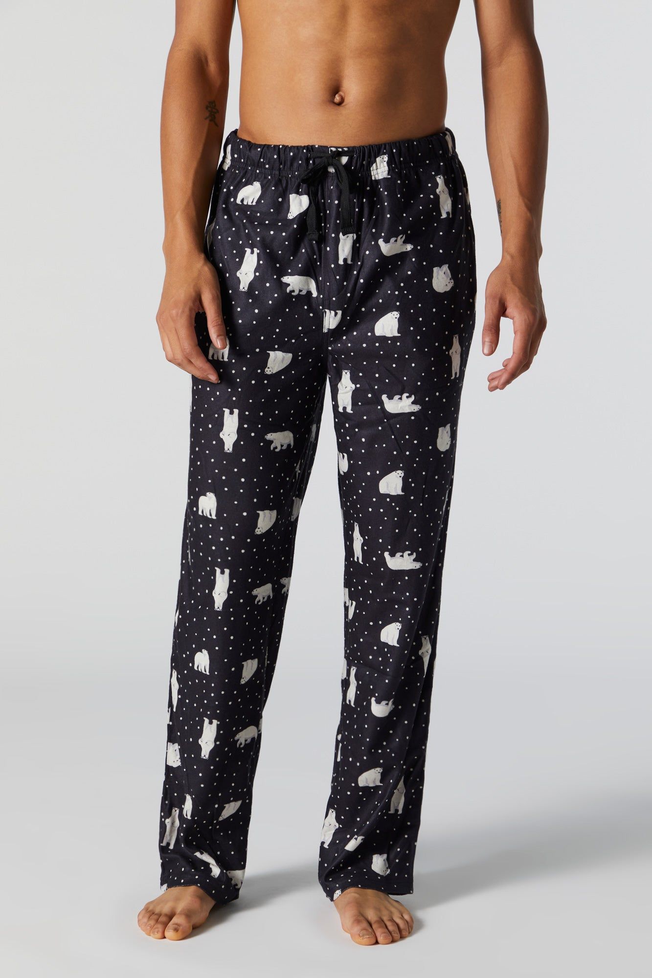 Pantalon de pyjama à imprimé Ours polaire sold by Urban Planet