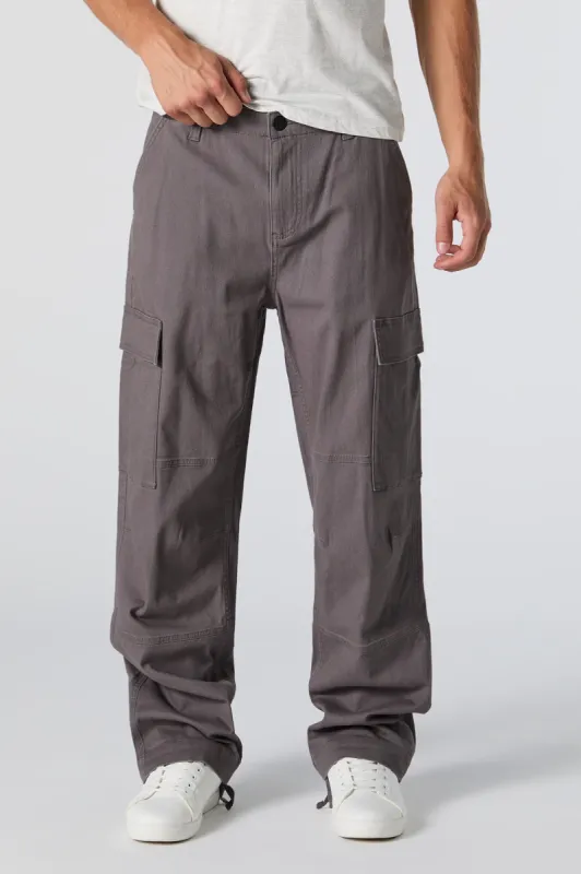 Pantalon cargo à ourlet avec attache sold by Urban Planet
