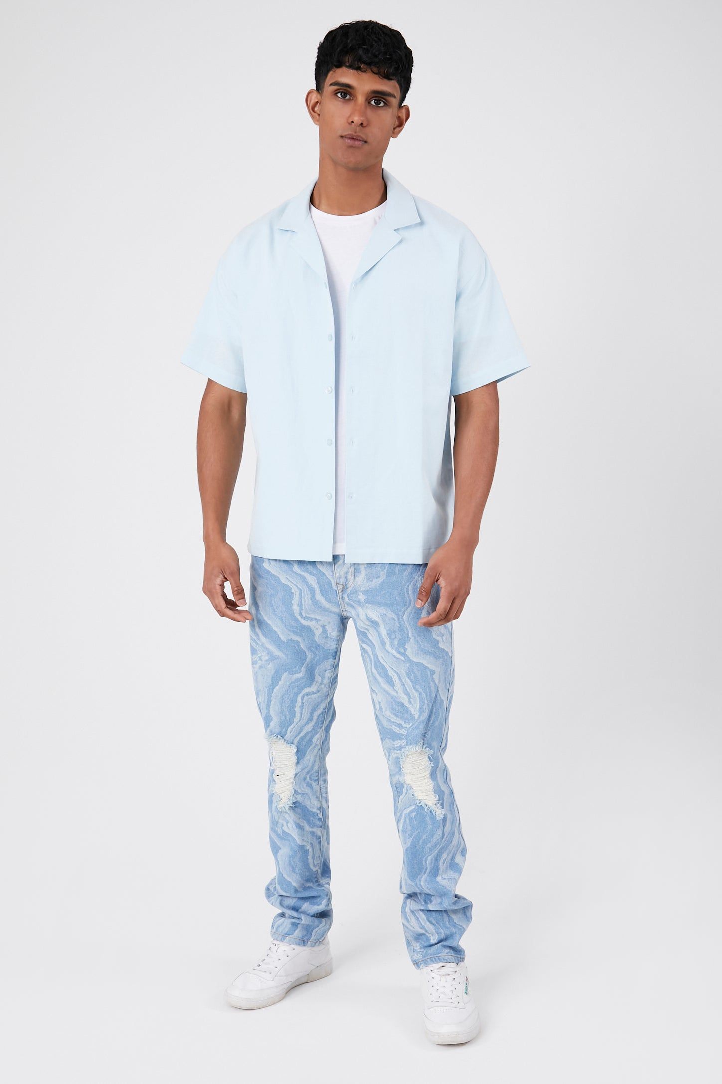 Jean mince d'aspect usé marbré sold by Urban Planet product image thumbnail 4