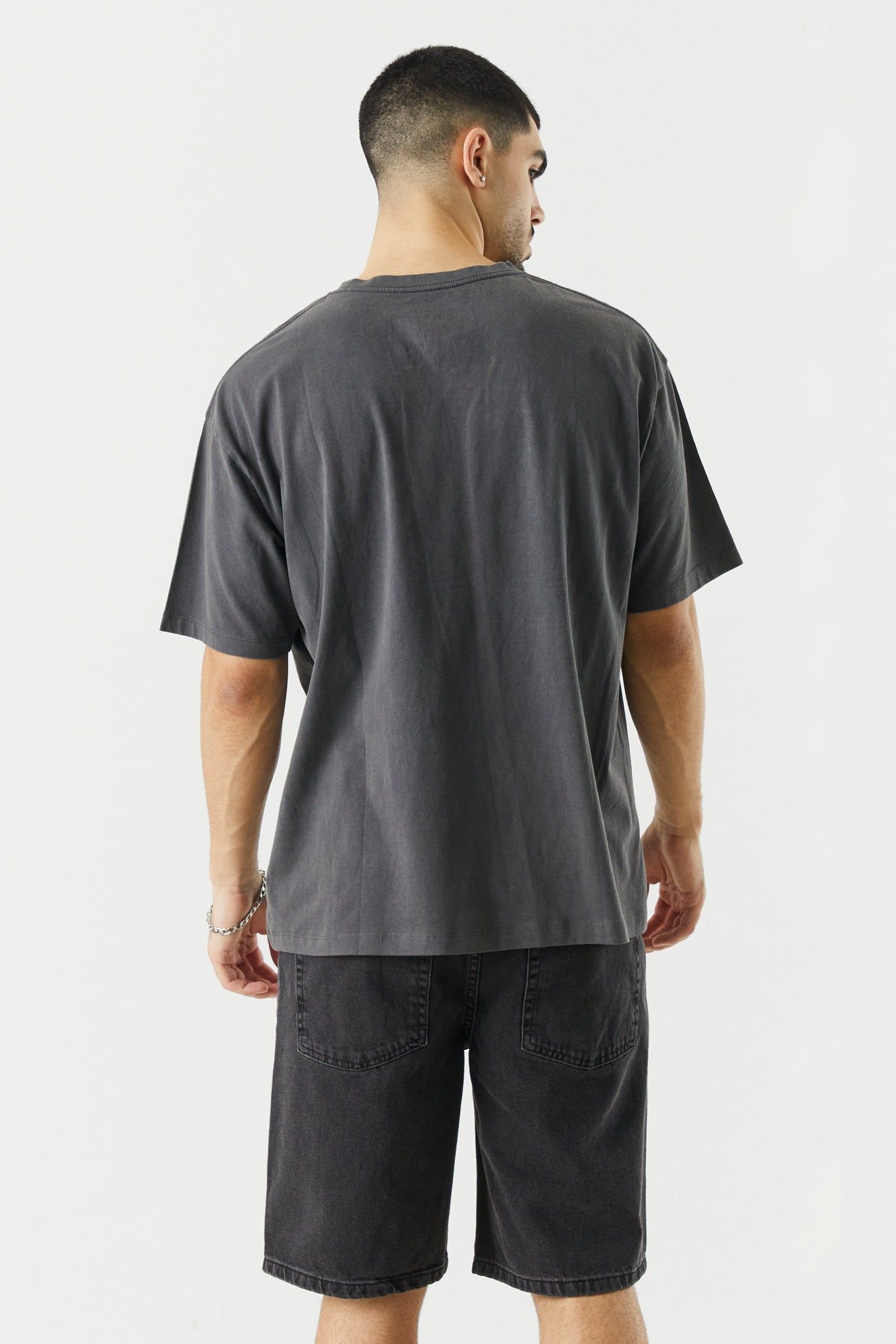 T-shirt décontracté à imprimé Éclipse solaire sold by Urban Planet product image thumbnail 2