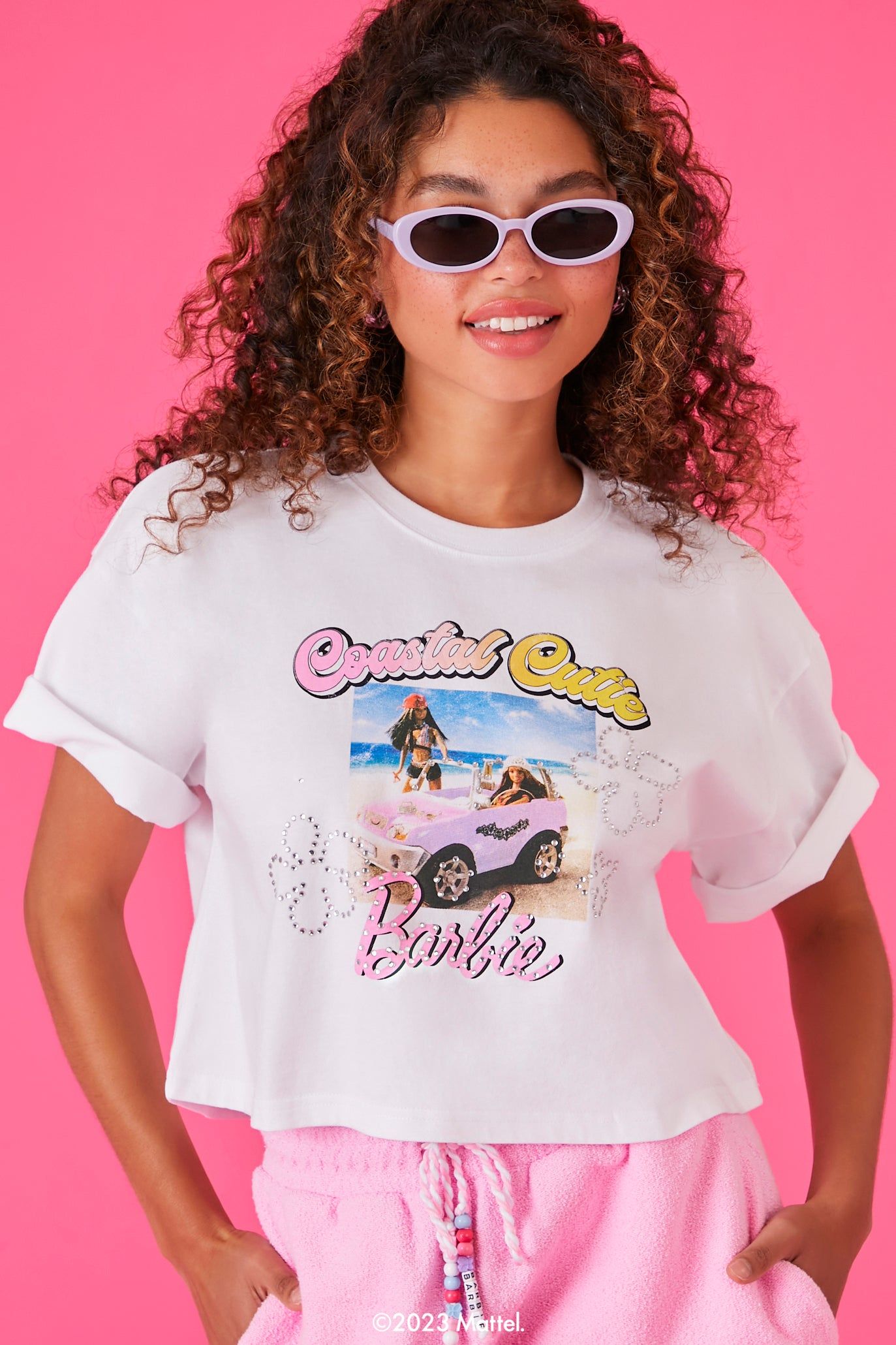 T-shirt à imprimé Barbie™ Coastal Cute sold by Urban Planet