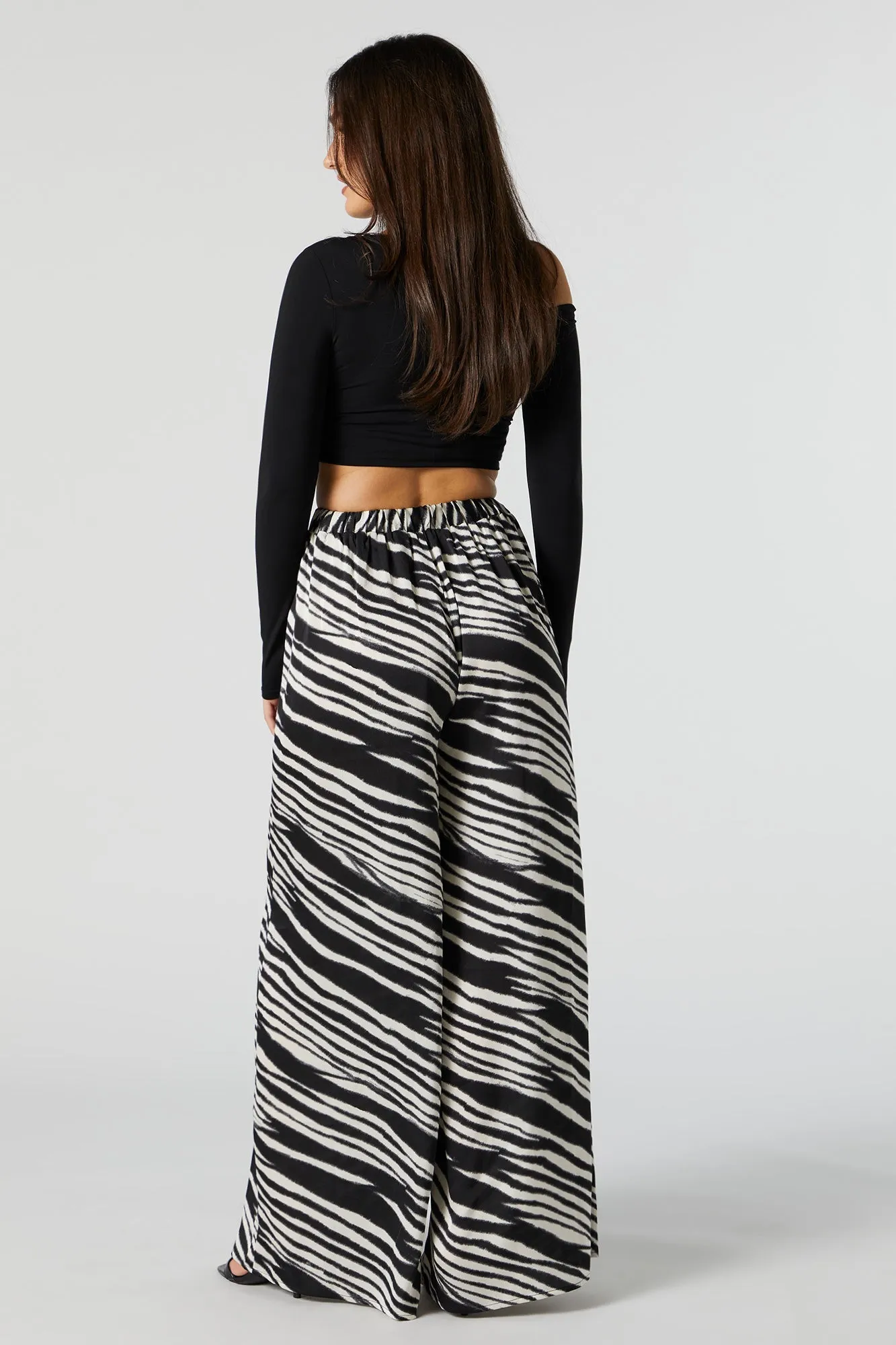 Pantalon imprimé à jambe large sold by Urban Planet product image thumbnail 3