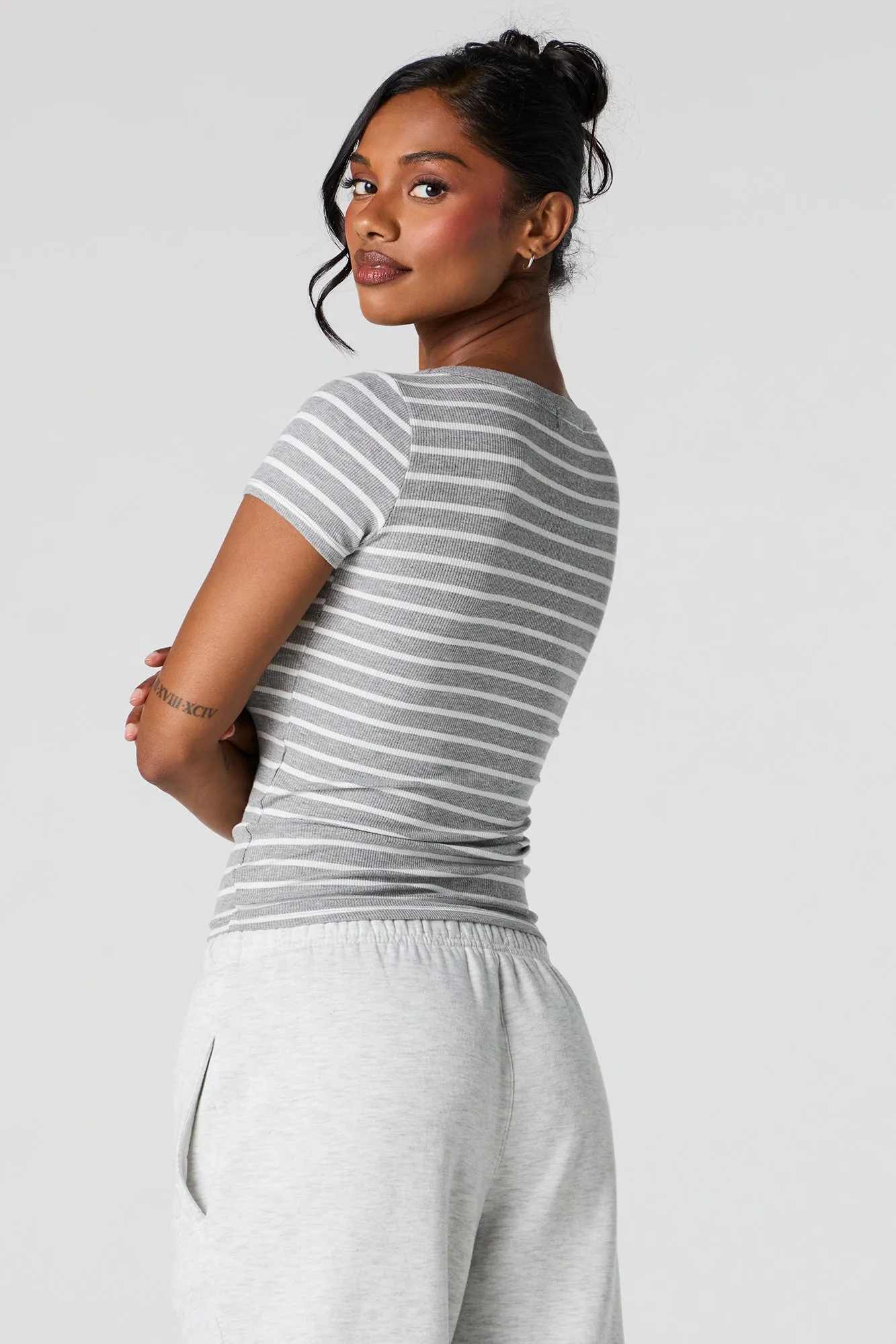 T-shirt côtelé à encolure dégagée sold by Urban Planet product image thumbnail 2