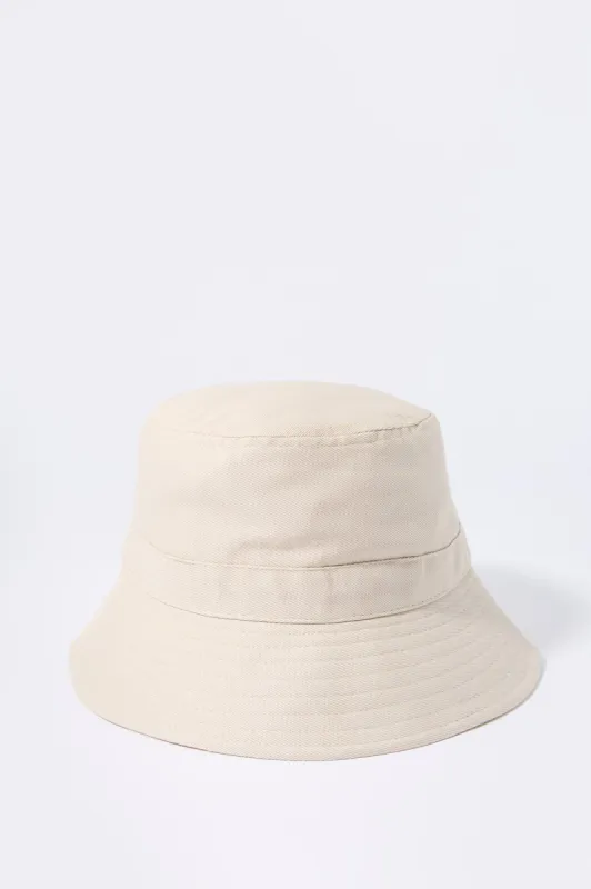 Chapeau cloche sold by Urban Planet