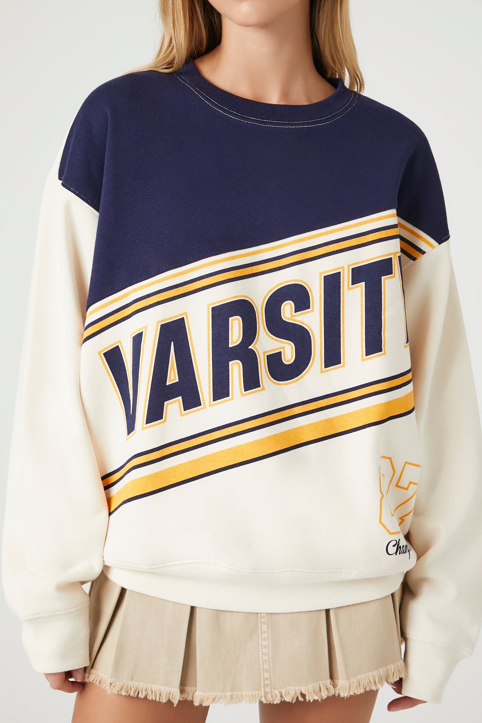 Chandail de style universitaire avec blocs de couleurs sold by Urban Planet product image thumbnail 5