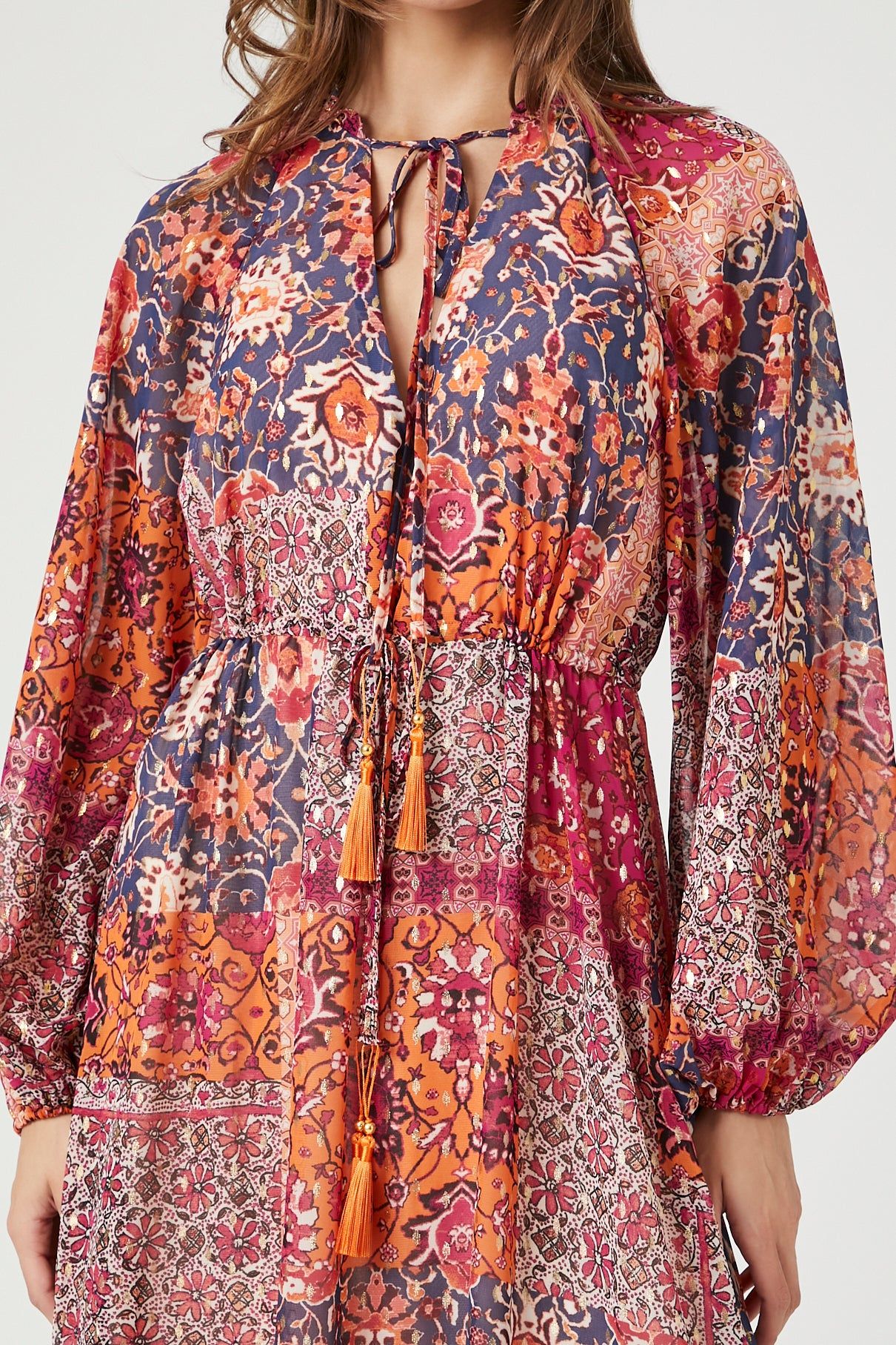Robe maxi ornée de fleurs avec manches paysannes sold by Urban Planet product image thumbnail 3