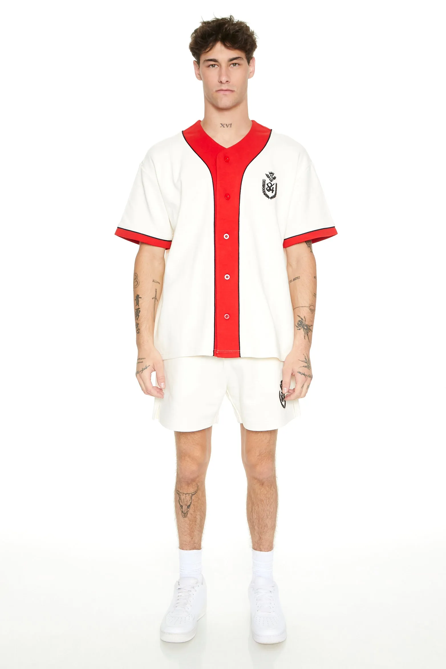 Jersey de baseball avec motif brodé 84 sold by Urban Planet product image thumbnail 3