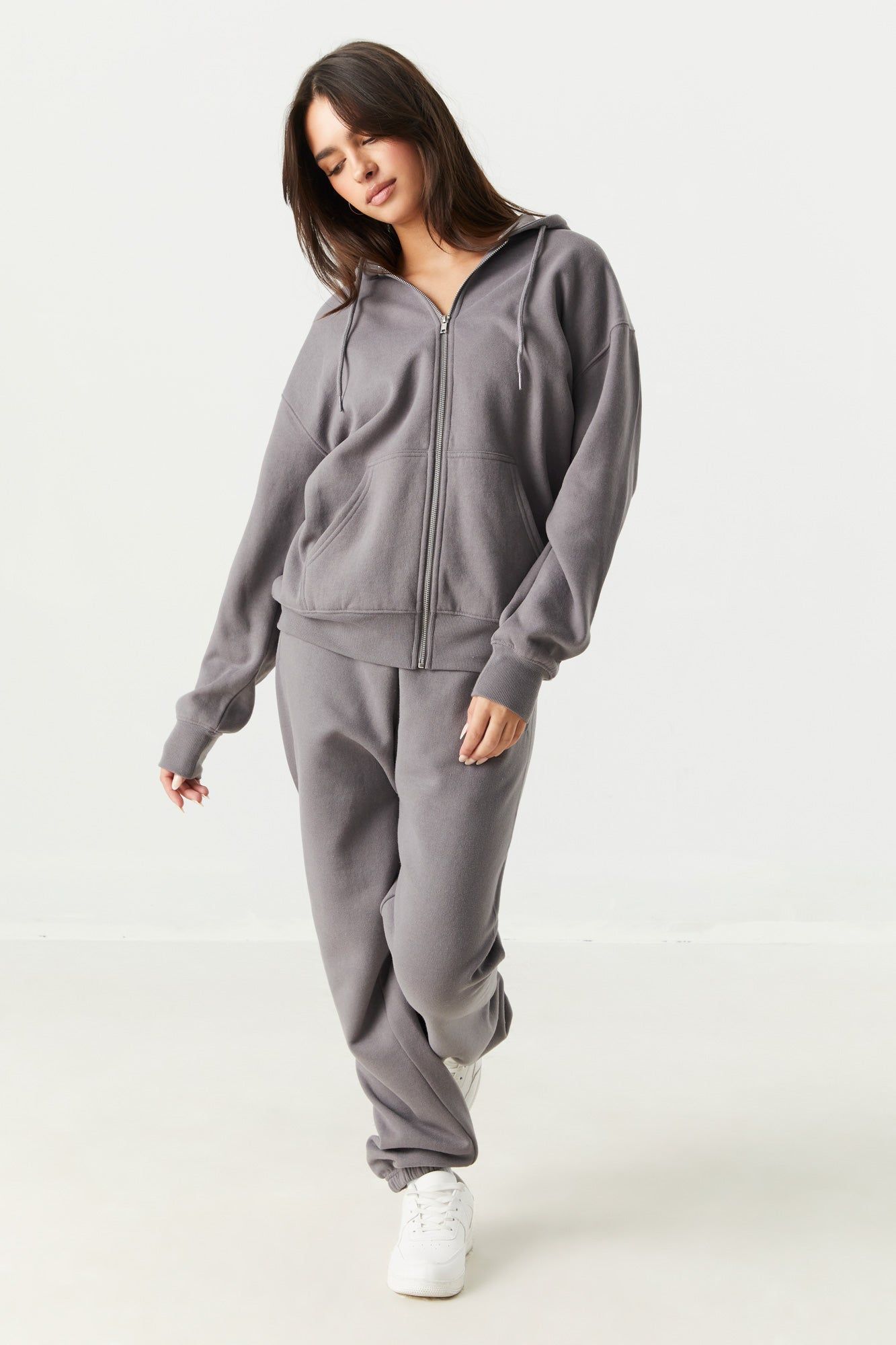 Haut surdimensionné à capuchon en molleton avec fermeture à glissière sold by Urban Planet product image thumbnail 12