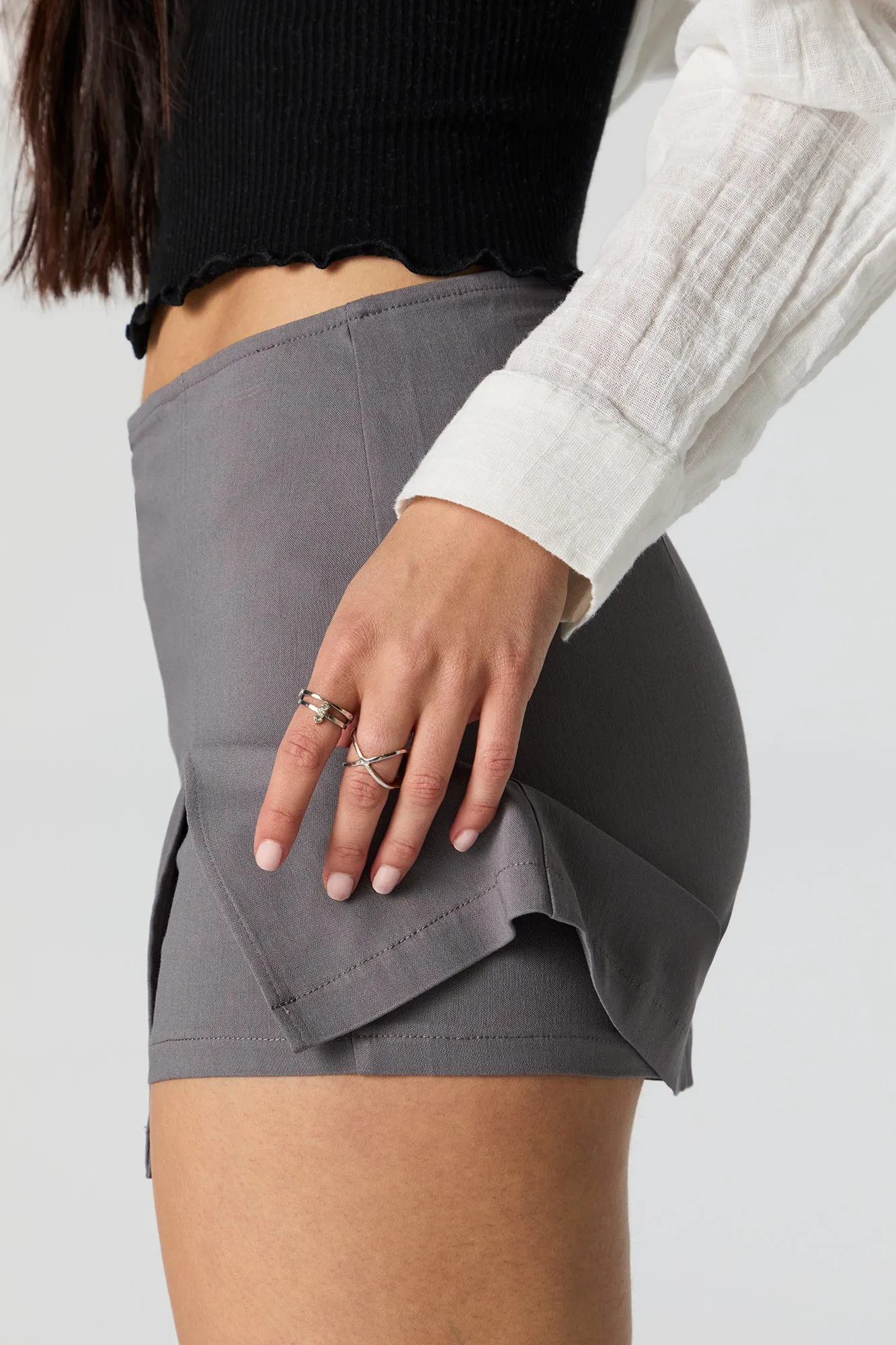 Minijupe-short avec fente sold by Urban Planet product image thumbnail 4