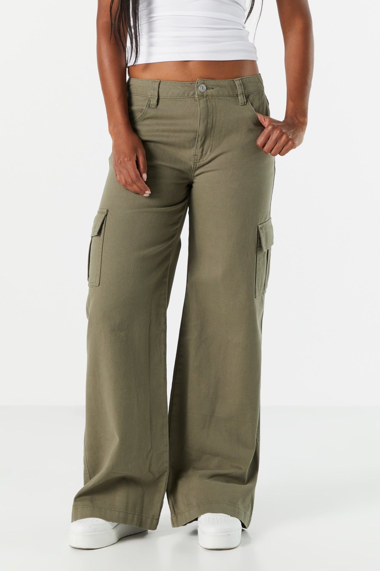 Jean en denim taureau cargo à jambe large sold by Urban Planet product image thumbnail 2