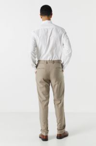 Pantalon mince uni sold by Urban Planet