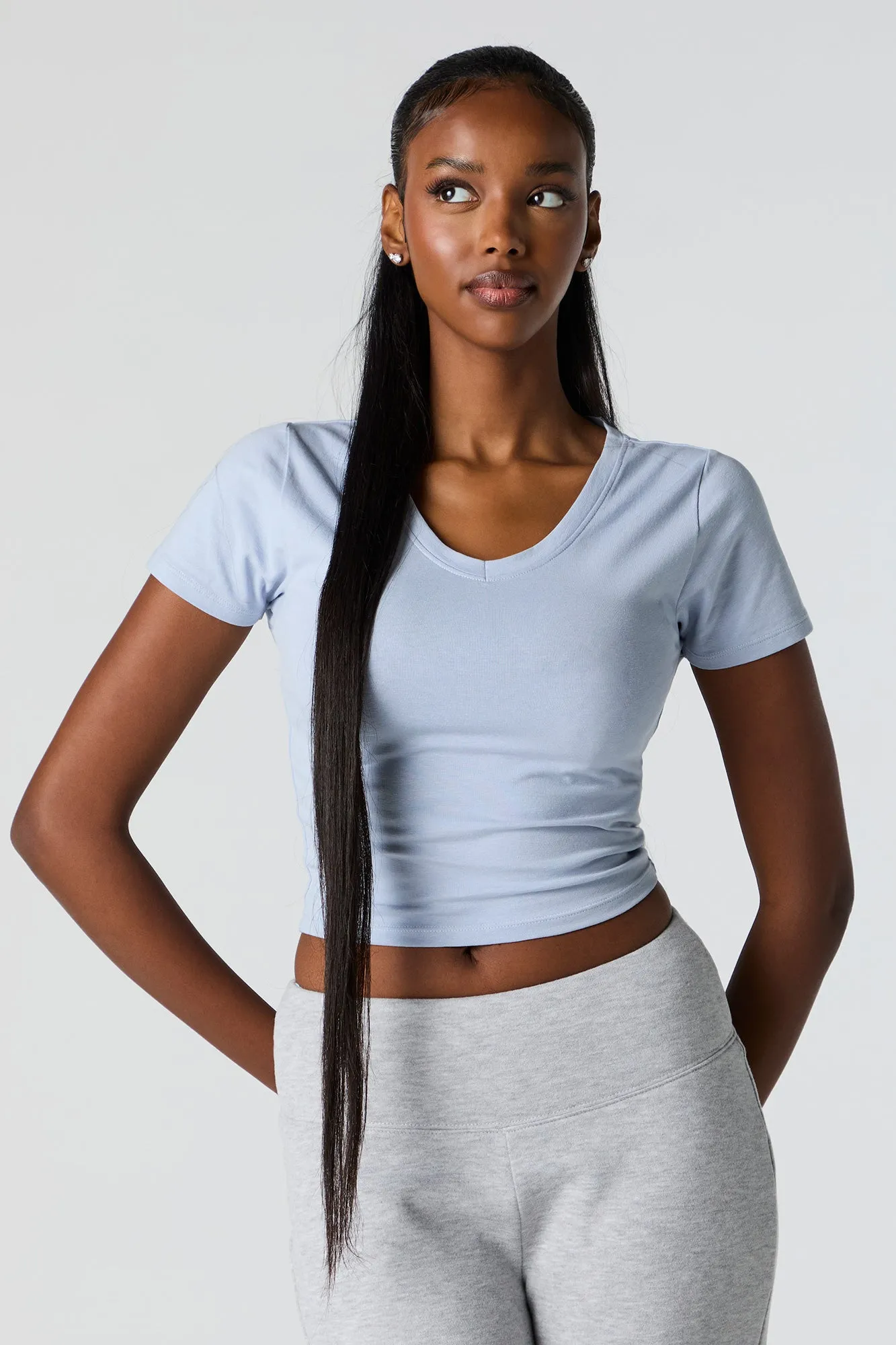 T-shirt utracourt à encolure en V sold by Urban Planet product image thumbnail 4