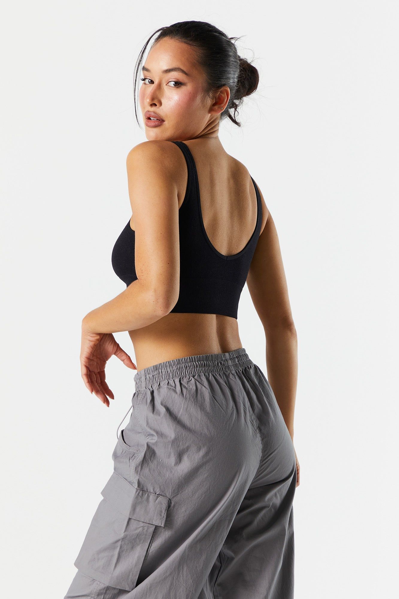 Soutien-gorge de sport côtelé sans couture sold by Urban Planet product image thumbnail 2