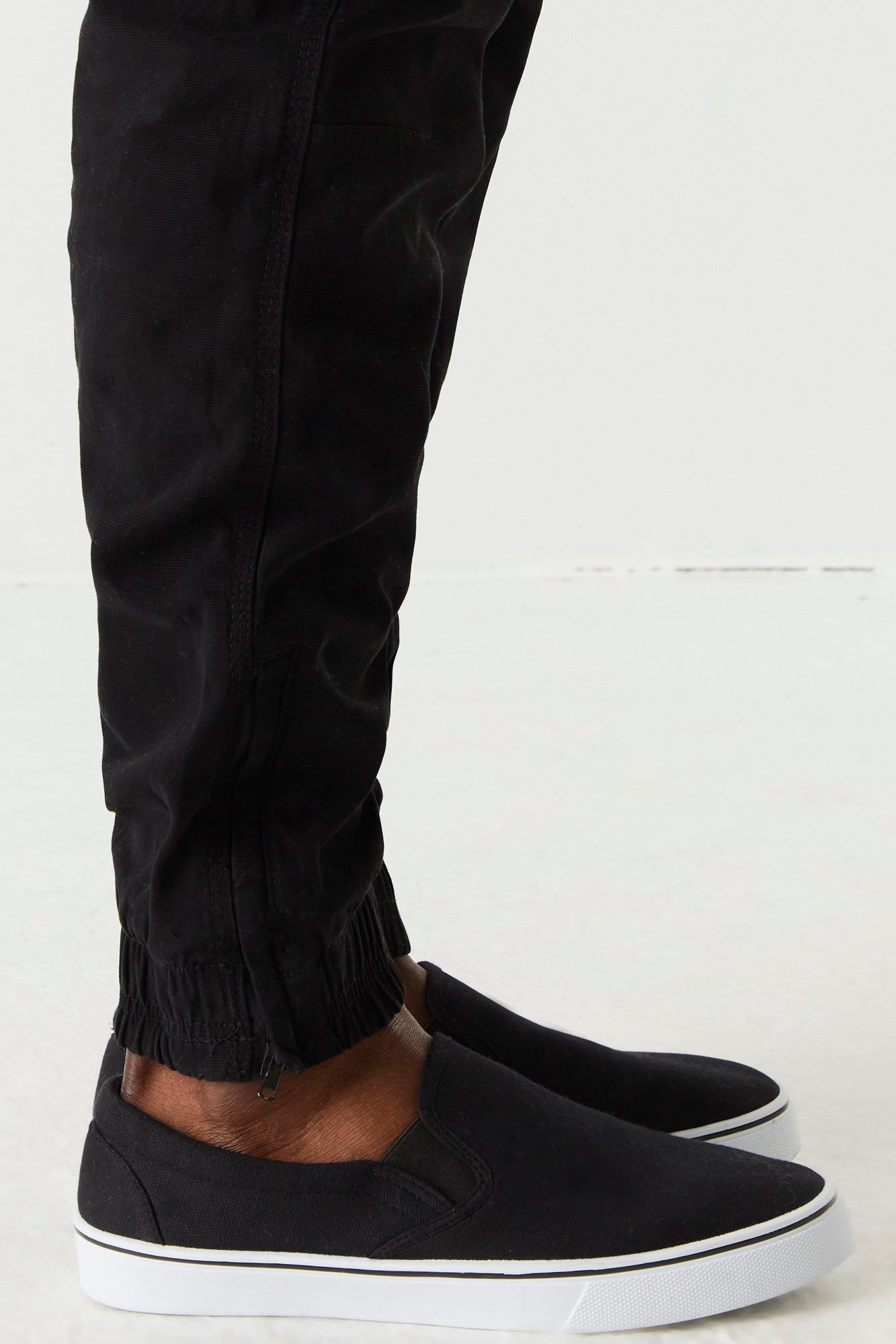 Chaussures à enfiler en toile pour hommes sold by Urban Planet product image thumbnail 5