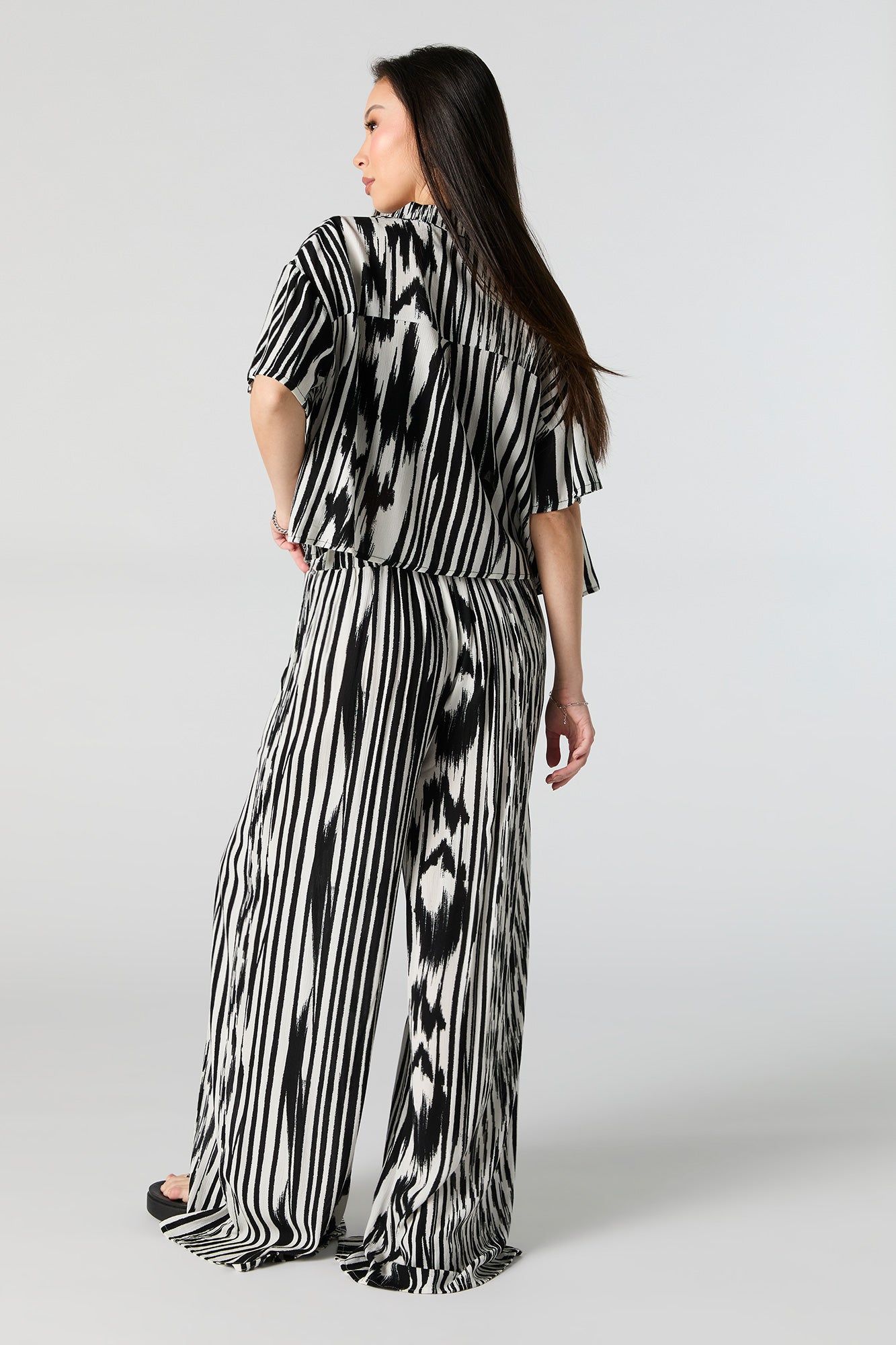 Striped Slit Wide Leg Pant sold by Urban Planet product image thumbnail 3
