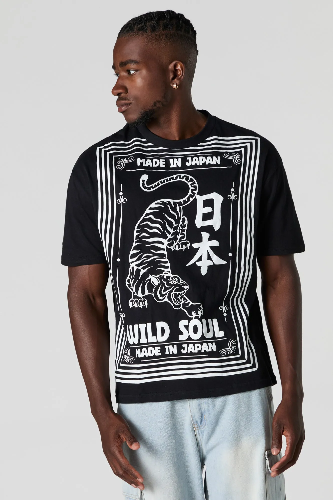 T-shirt à imprimé Wild Soul sold by Urban Planet