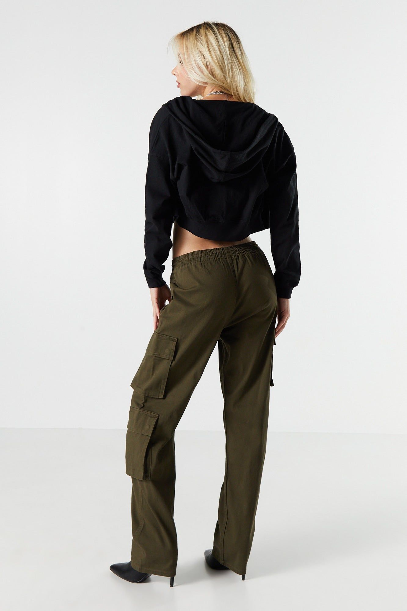 Pantalon cargo à enfiler avec poches multiples sold by Urban Planet product image thumbnail 3