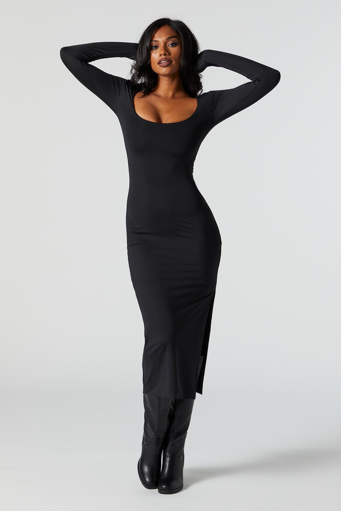 Robe midi profilée à manches longues avec encolure arrondie sold by Urban Planet product image thumbnail 4