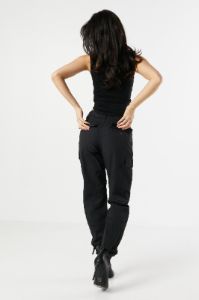 Pantalon cargo mi-taille sold by Urban Planet