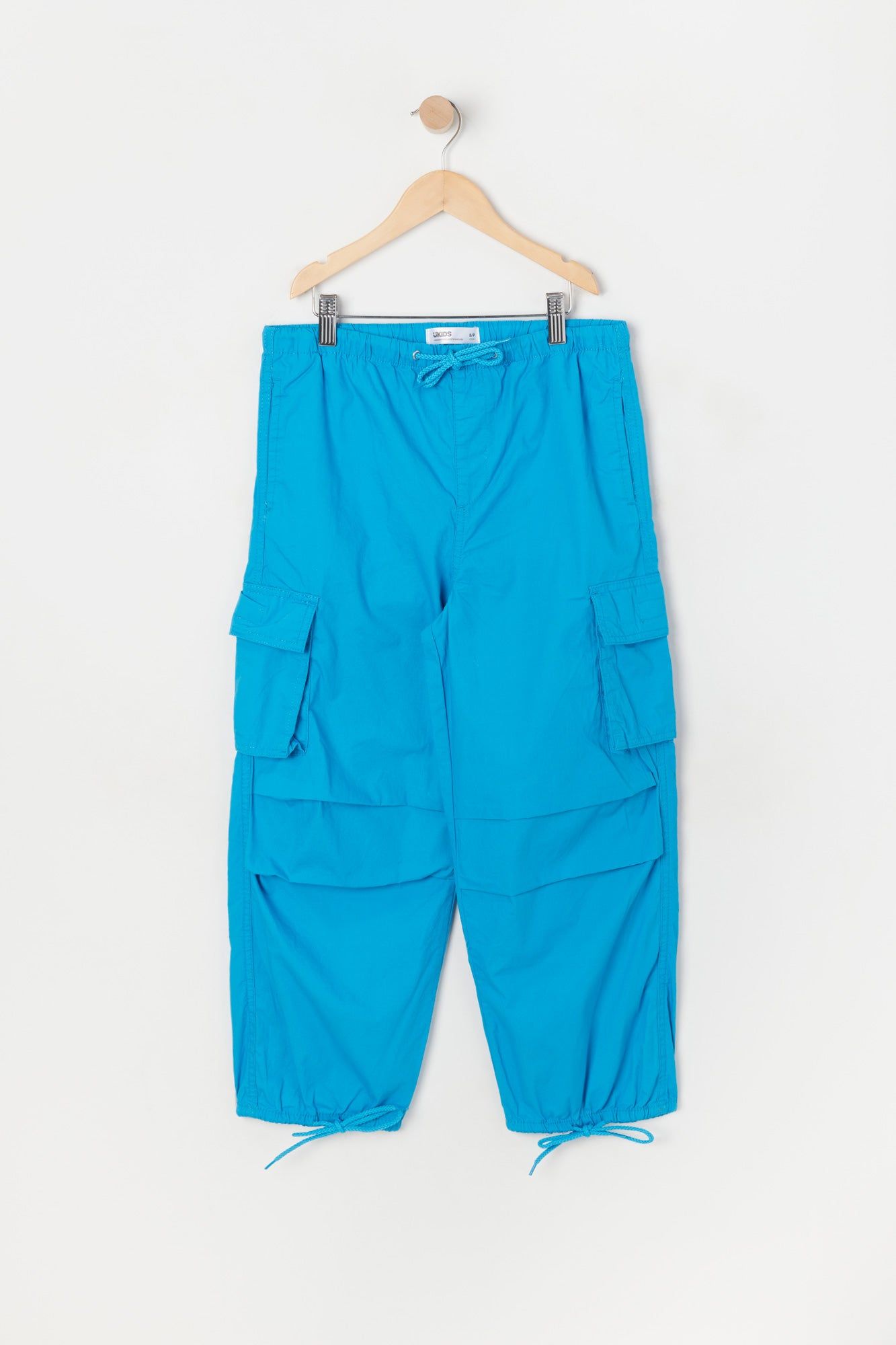 Pantalon parachute cargo pour fille sold by Urban Planet