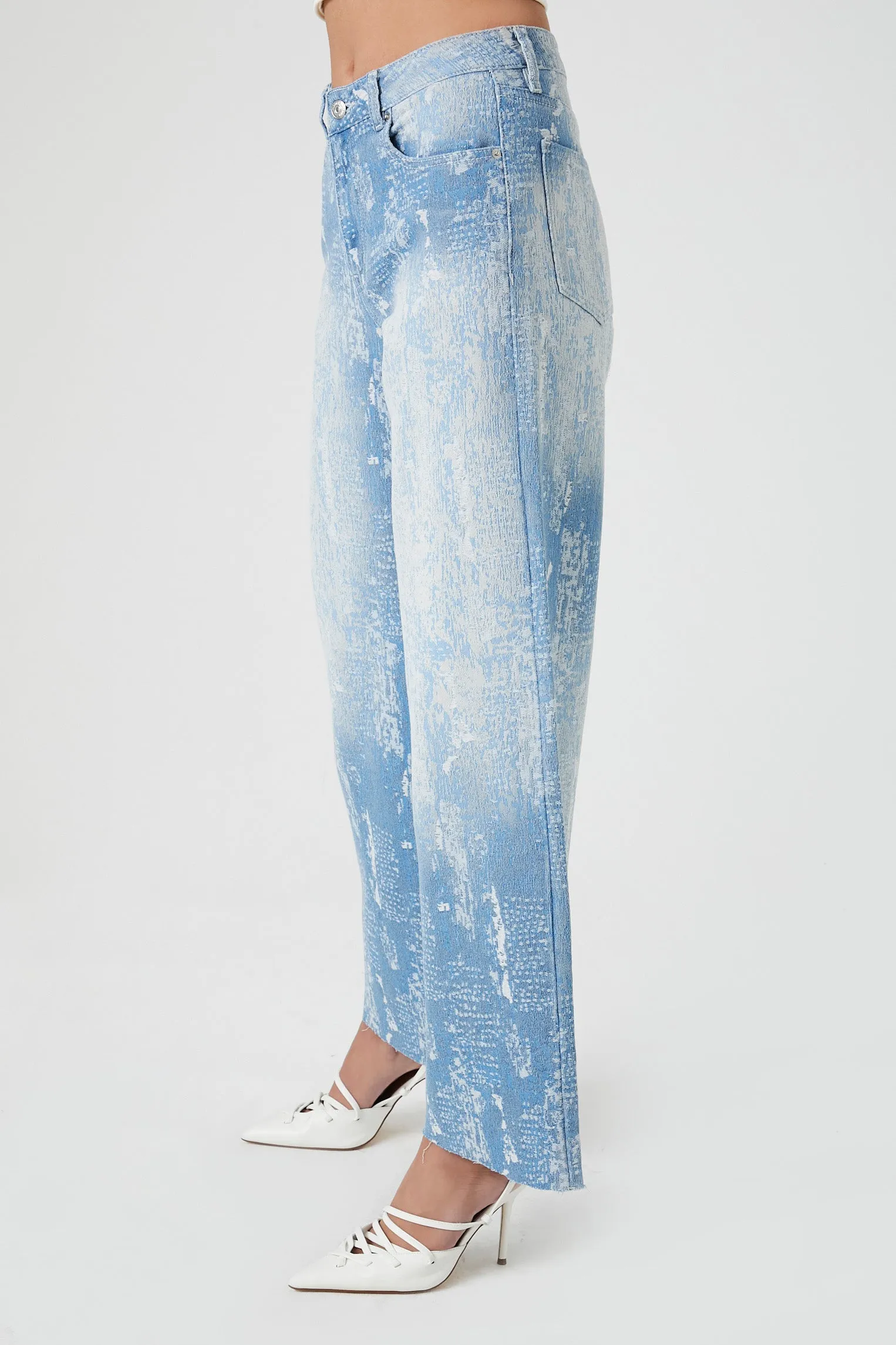 Jean à jambe large en denim d'aspect usé délavé à la pierre sold by Urban Planet product image thumbnail 3