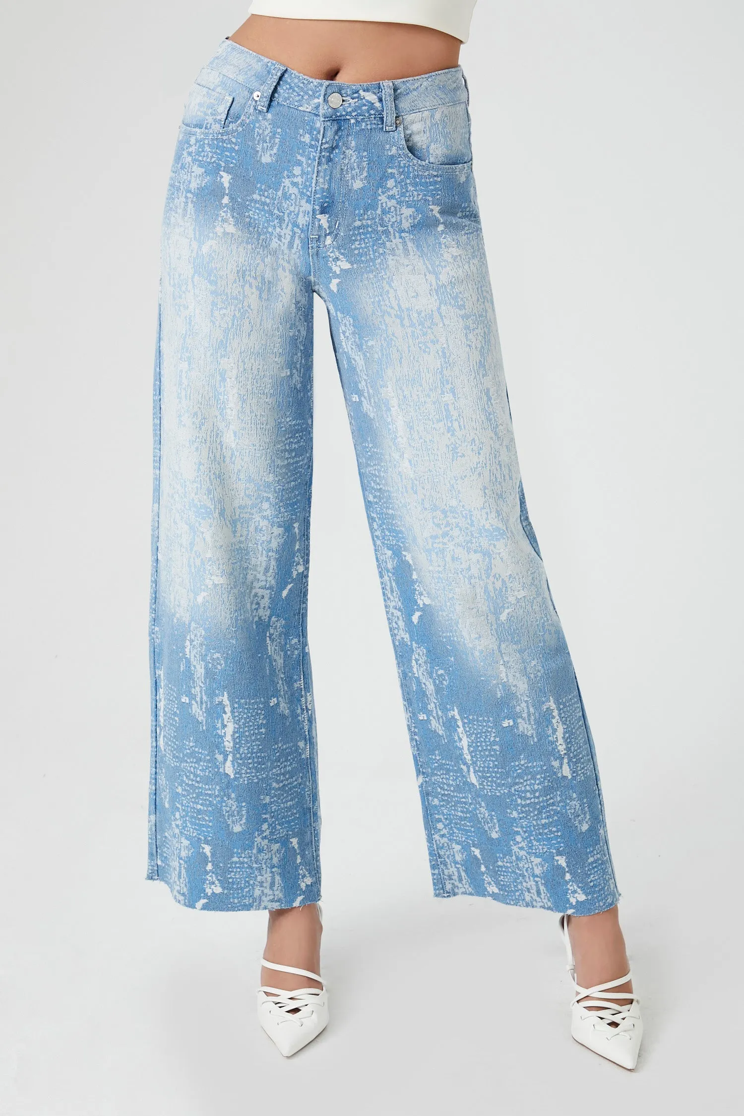Jean à jambe large en denim d'aspect usé délavé à la pierre sold by Urban Planet product image thumbnail 2
