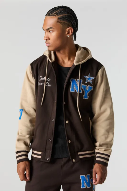 Jacket de style collégien en molleton à broderie NY sold by Urban Planet