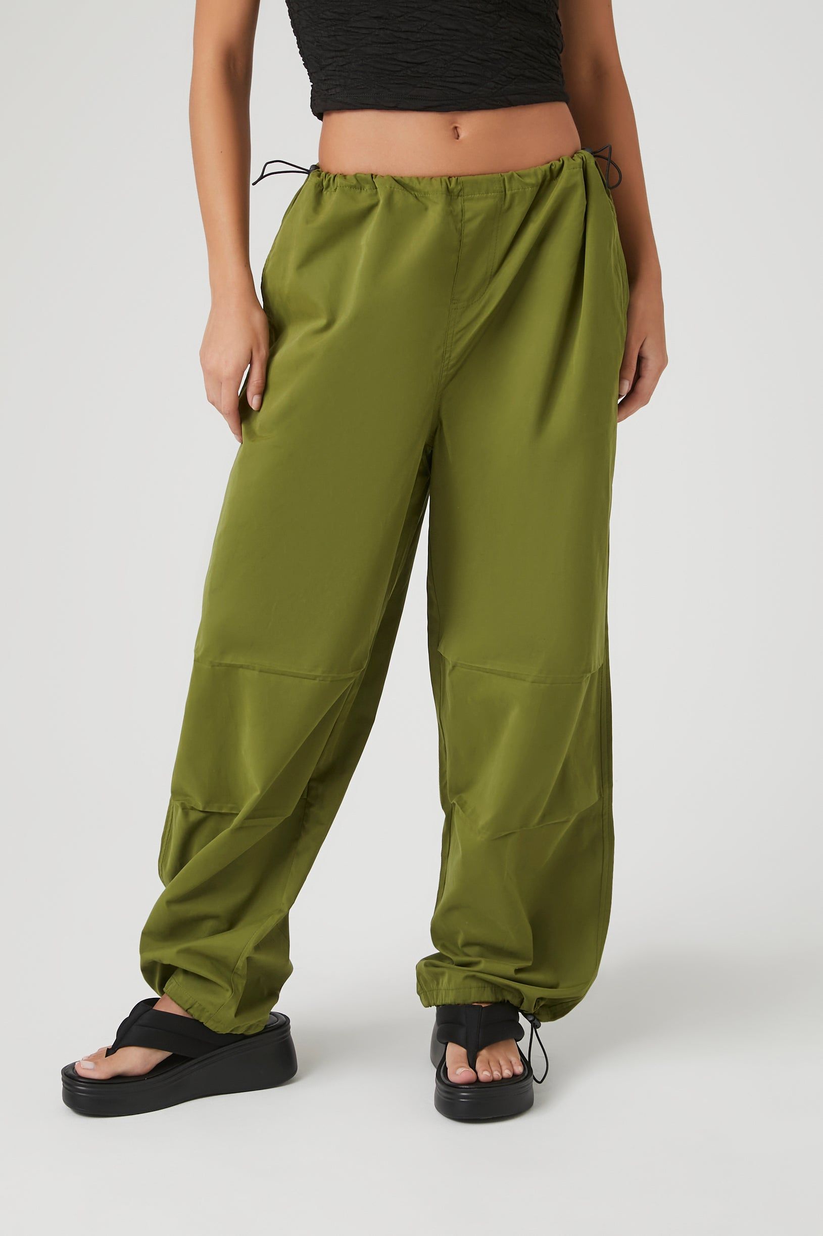 Pantalon parachute avec taille coulissante à barillet sold by Urban Planet product image thumbnail 2