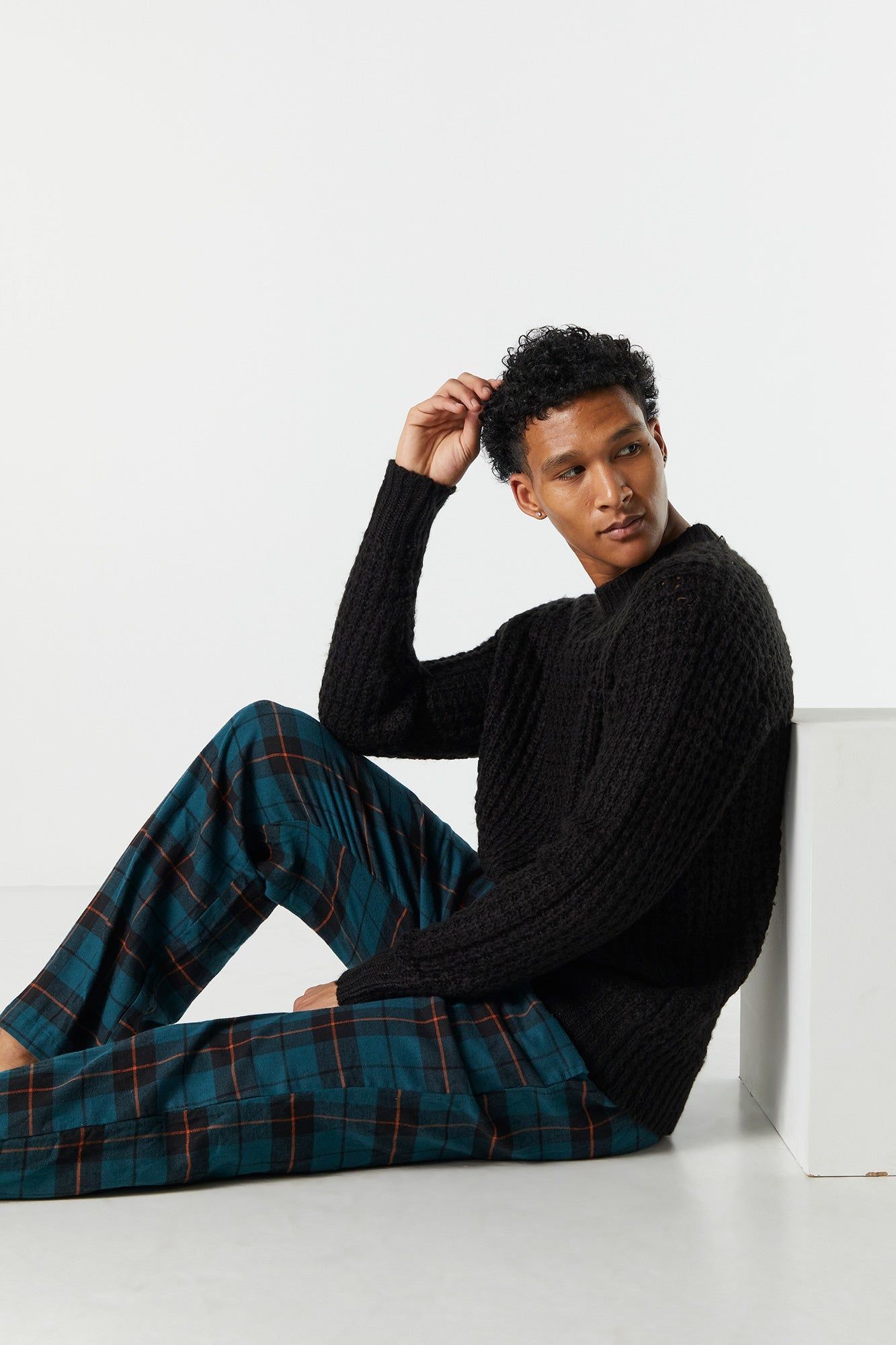 Pantalon de pyjama à carreaux sarcelle sold by Urban Planet product image thumbnail 4