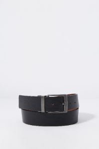 Ceinture en similicuir réversible sold by Urban Planet