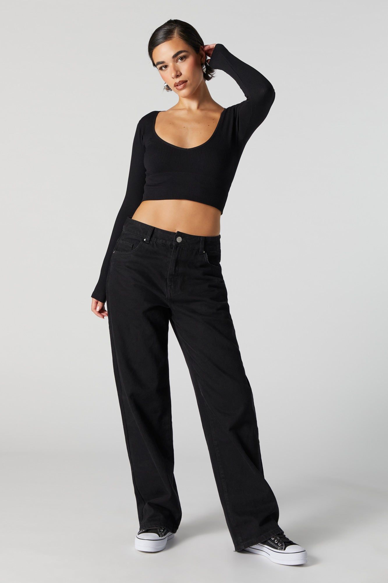 Haut côtelé à manches longues avec encolure en V sold by Urban Planet product image thumbnail 5