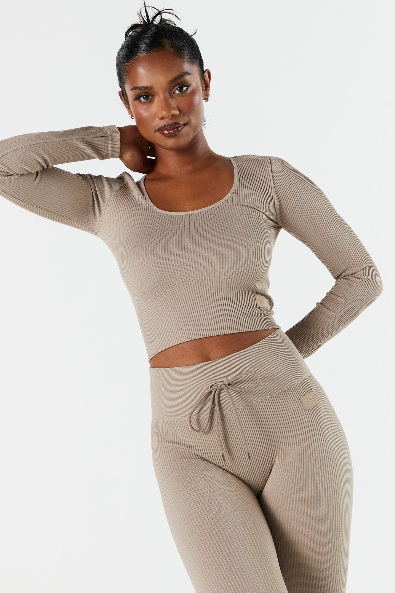 Haut Sommer Ray Active côtelé sans couture à manches longues sold by Urban Planet product image thumbnail 13