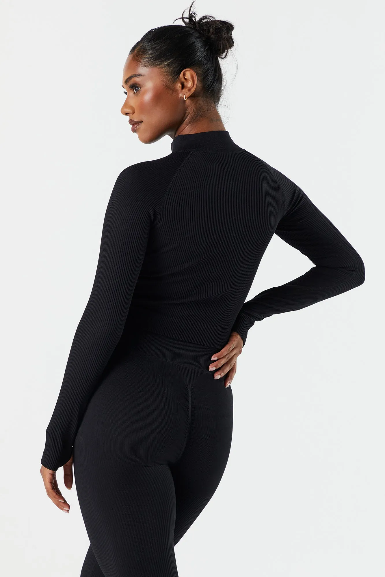 Sommer Ray Seamless Ribbed Quarter Zip Active Top sold by Urban Planet product image thumbnail 2