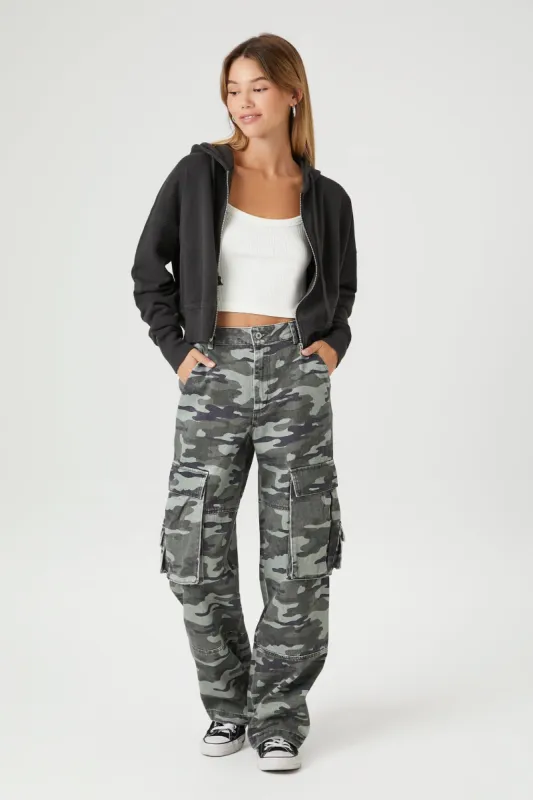 Pantalon cargo avec motif camouflage sold by Urban Planet