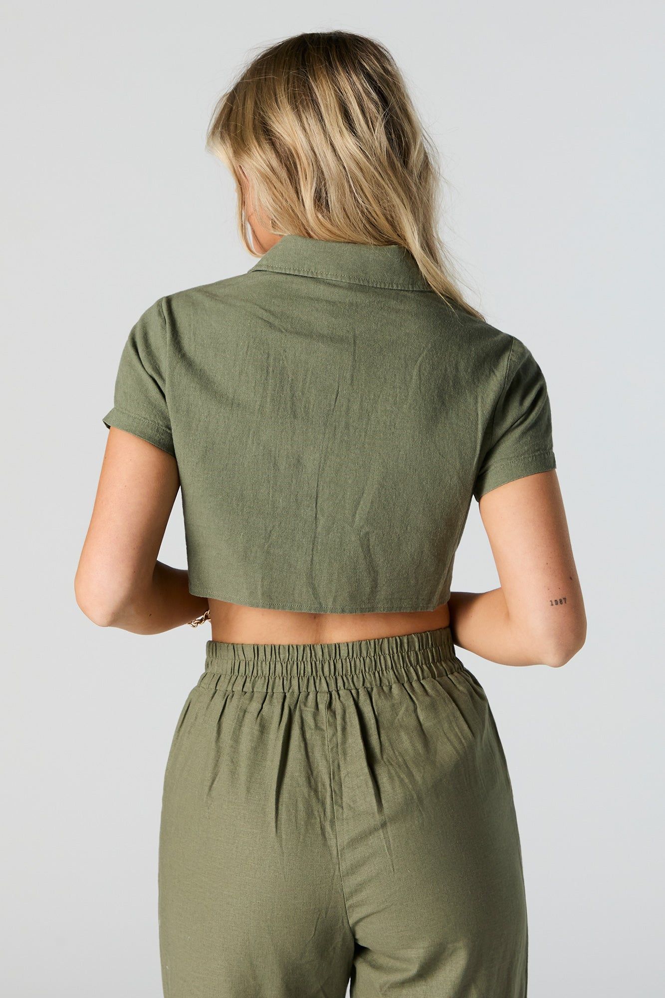 Haut boutonné court avec attache sold by Urban Planet product image thumbnail 5