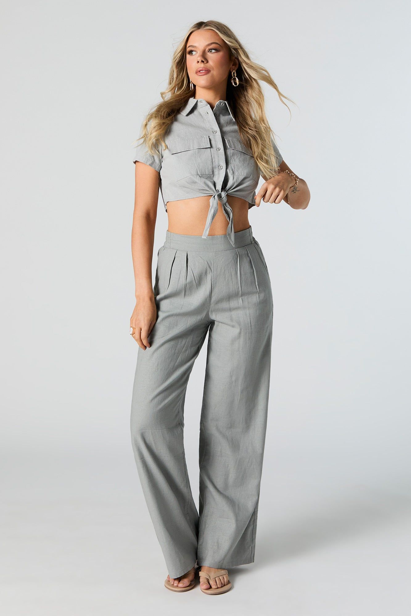 Haut boutonné court avec attache sold by Urban Planet product image thumbnail 3