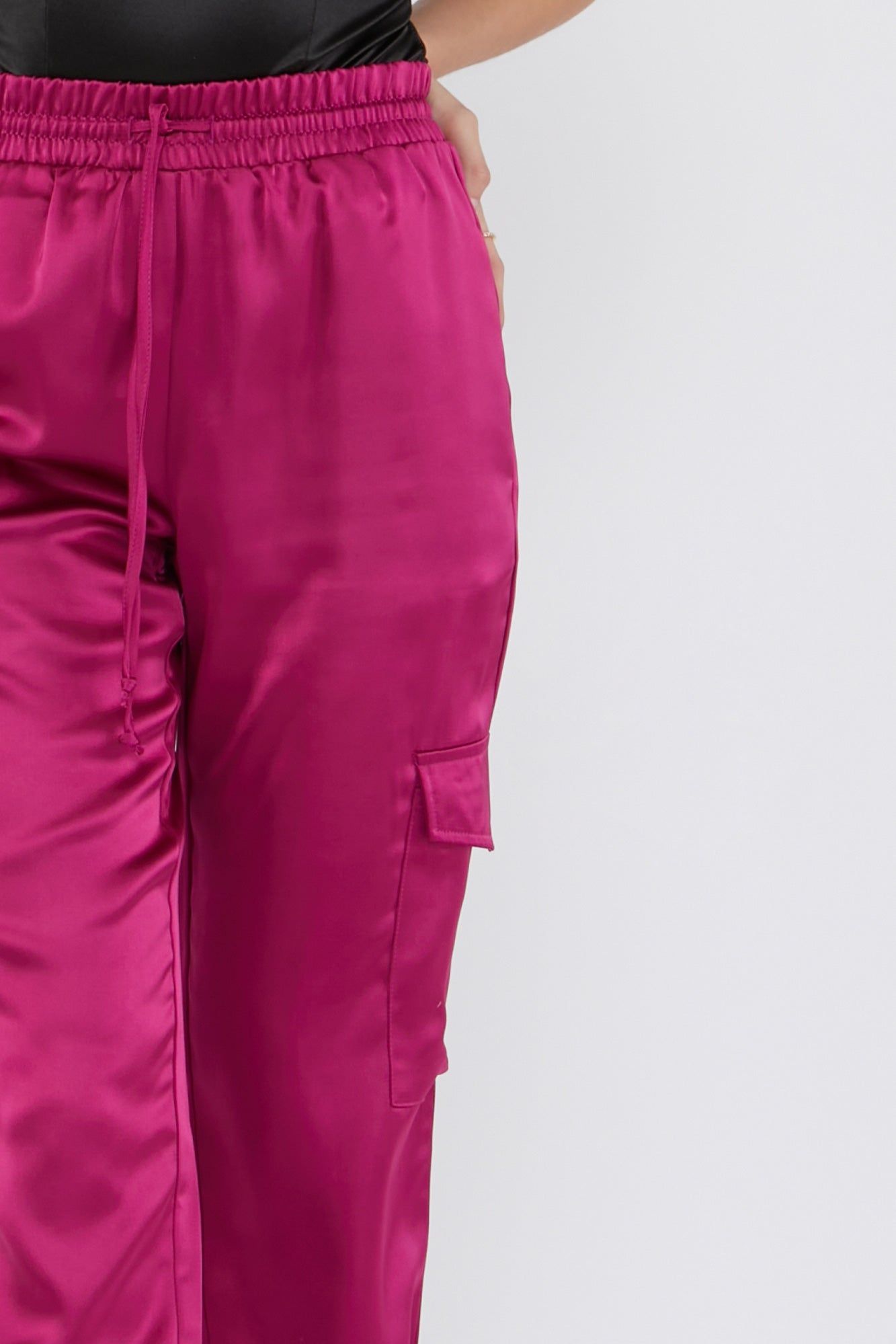 Pantalon de jogging cargo en satin sold by Urban Planet product image thumbnail 30