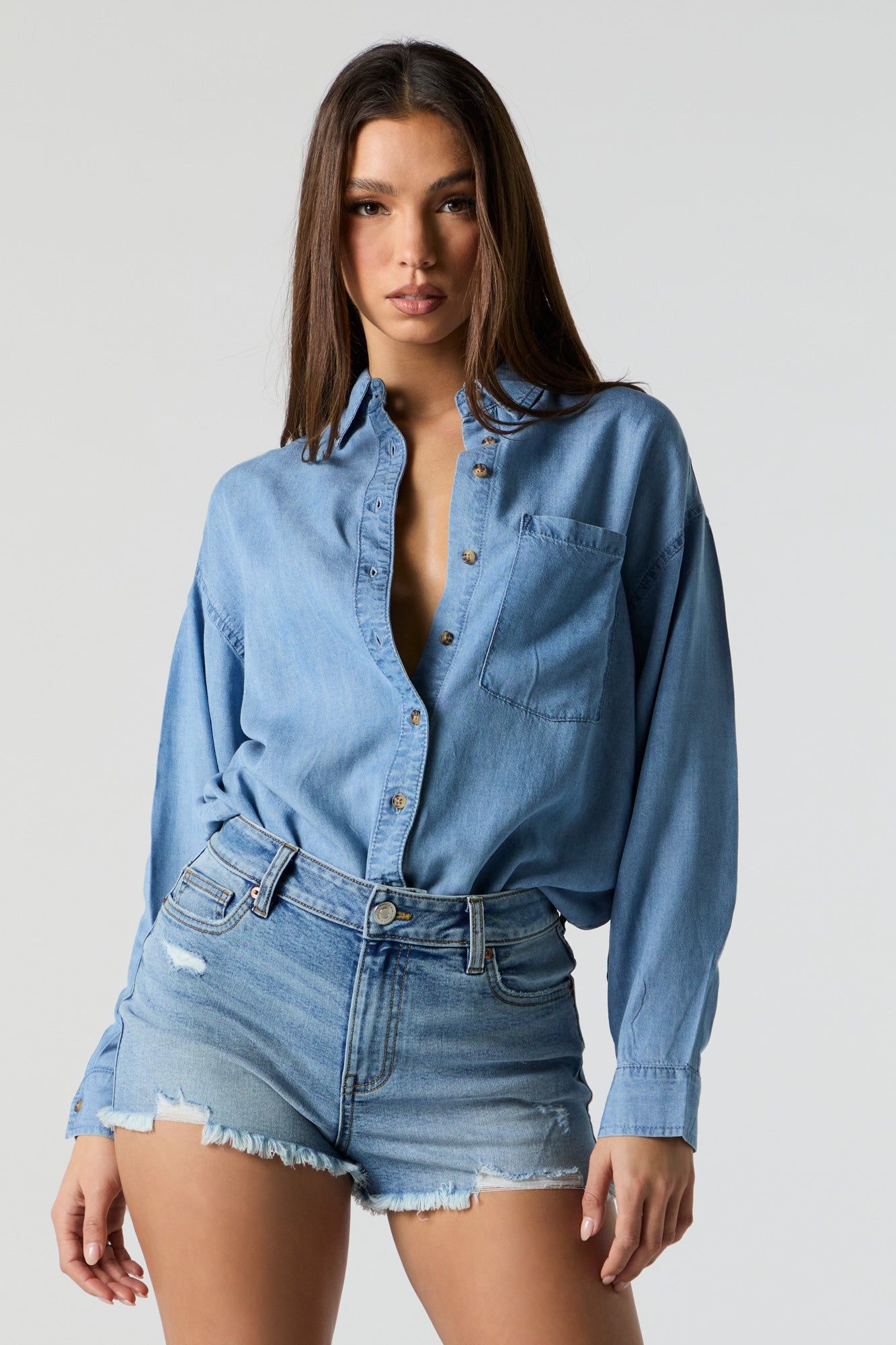 Haut surdimensionné boutonné en denim sold by Urban Planet product image thumbnail 5