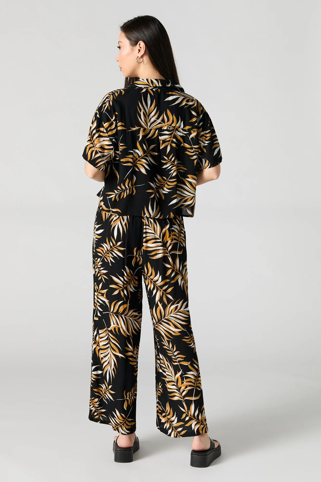 Cropped Textured Wide Leg Pant sold by Urban Planet product image thumbnail 3